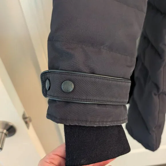 Canada Goose Lorette Hooded Parka Women's Large, Black - Picture 8 of 10